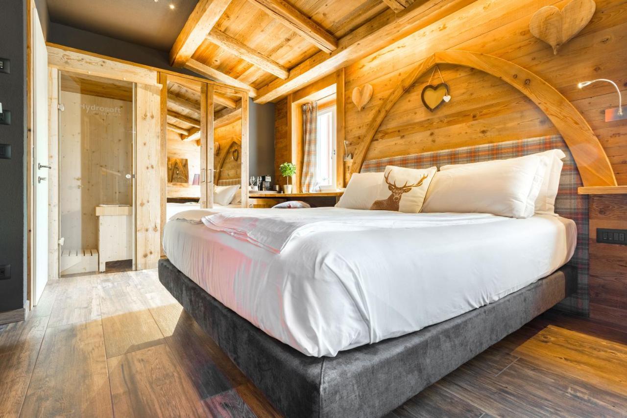 John Luxury Suites Фолгария Екстериор снимка