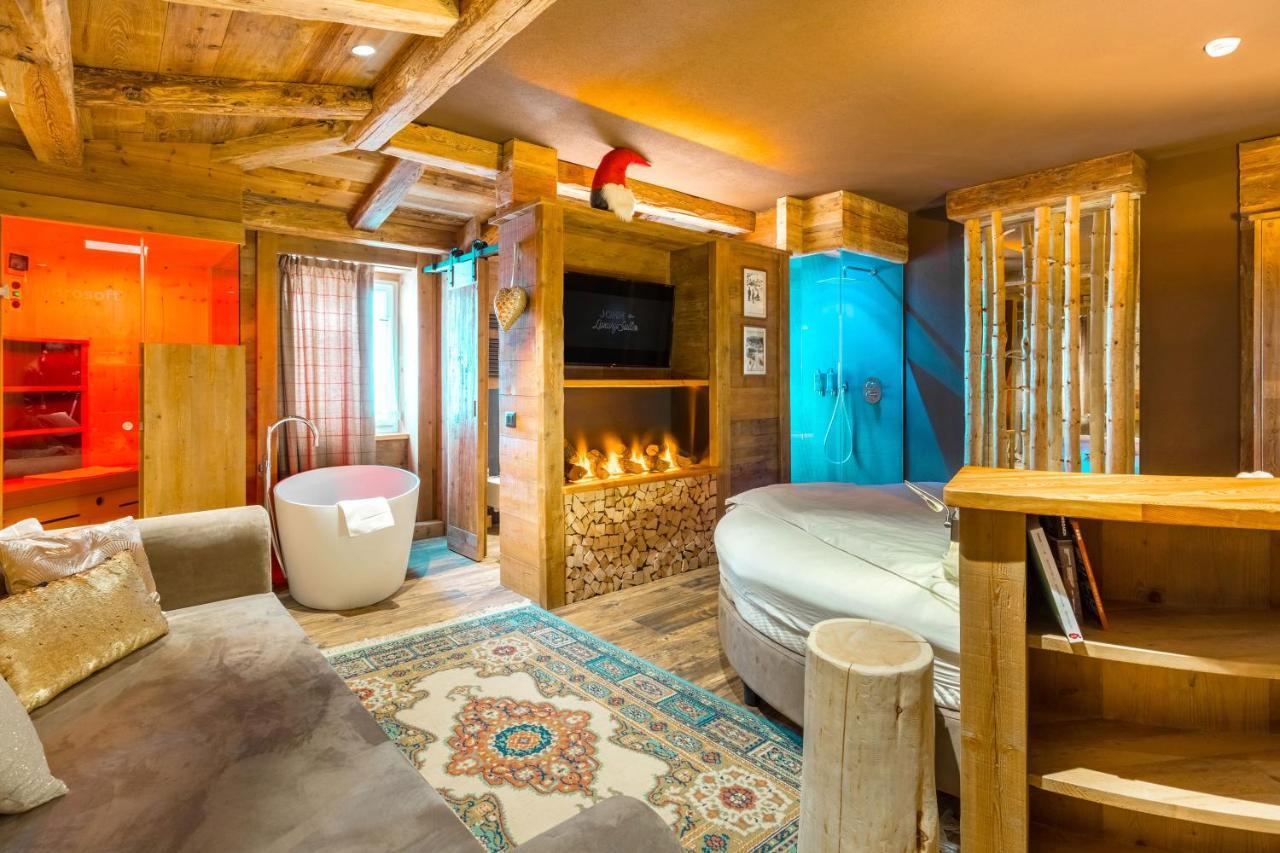 John Luxury Suites Фолгария Екстериор снимка