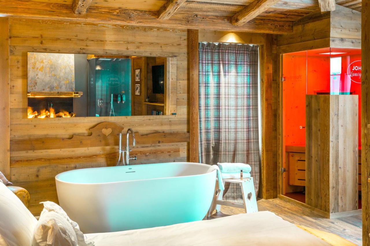John Luxury Suites Фолгария Екстериор снимка