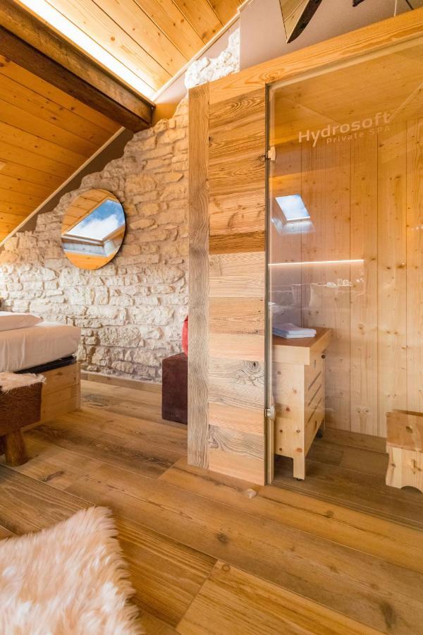 John Luxury Suites Фолгария Екстериор снимка