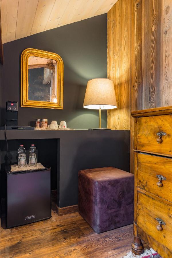 John Luxury Suites Фолгария Екстериор снимка