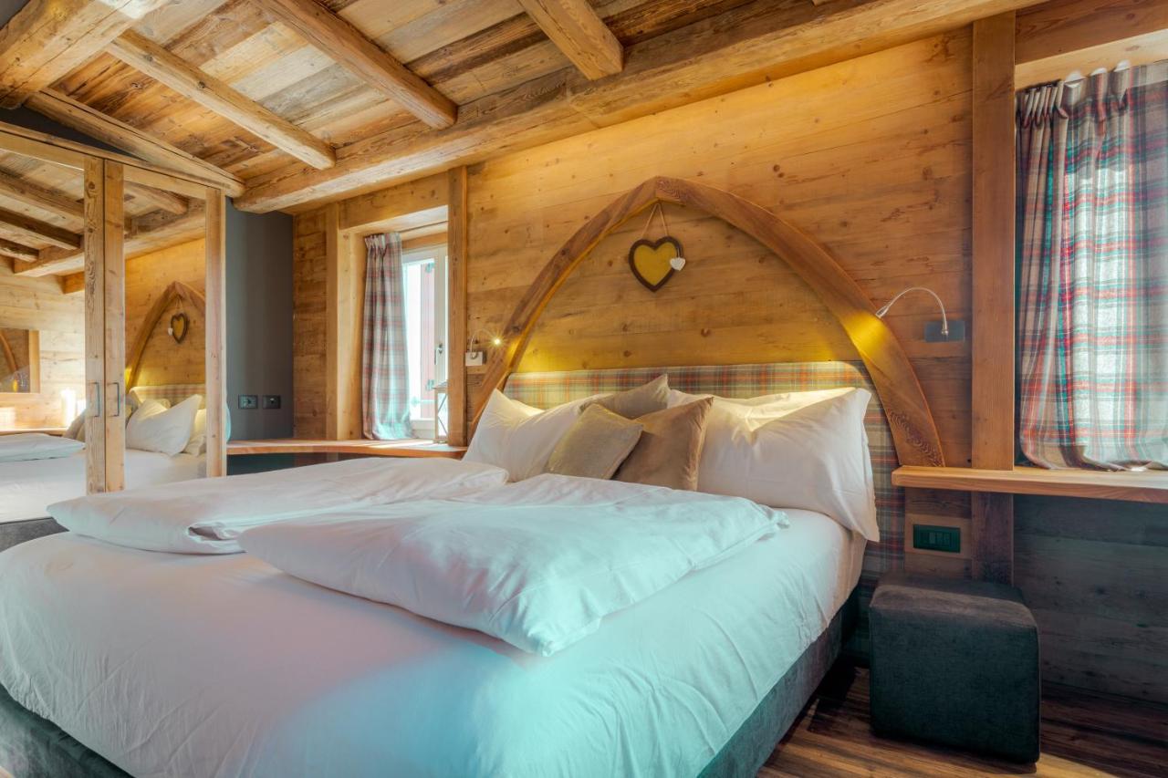 John Luxury Suites Фолгария Екстериор снимка